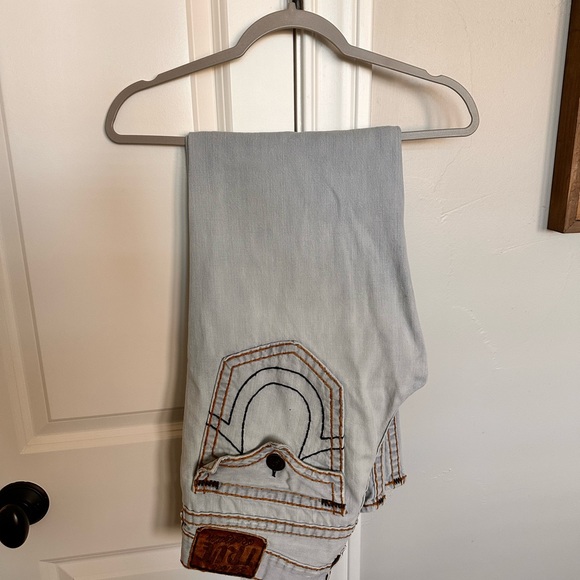 True Religion Jeans - Picture 2 of 3